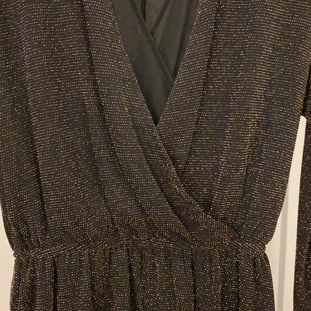 Sparkly Gold Black Romper - Picture 5 of 6